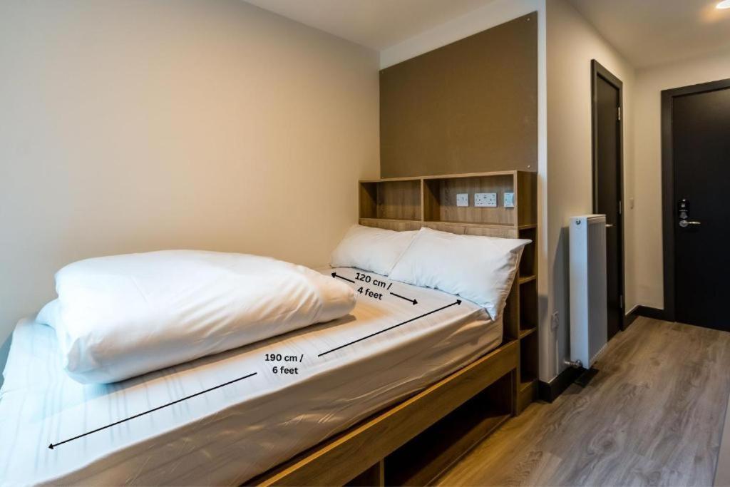Destiny Student - Parkgate (Adults Only) Apartman Dublin Kültér fotó